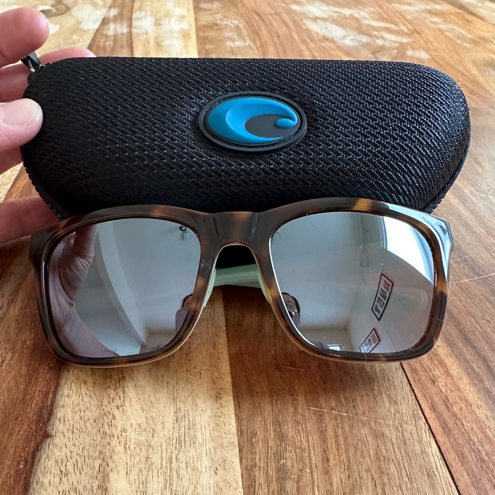 Costa Panga women’s polarized sunglasses